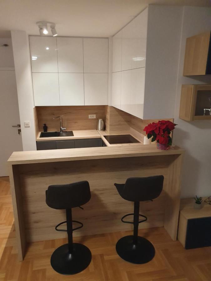Apartman Luka Zagreb Extérieur photo